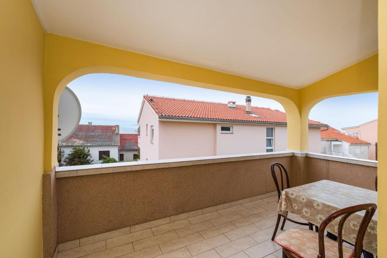 Nice Apartment Silvia Novalja Exterior foto